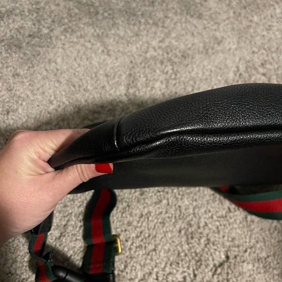 Gucci Black Leather Belt Bag - Picture 6 of 13